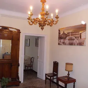 Casa Iaia , Genova Italia